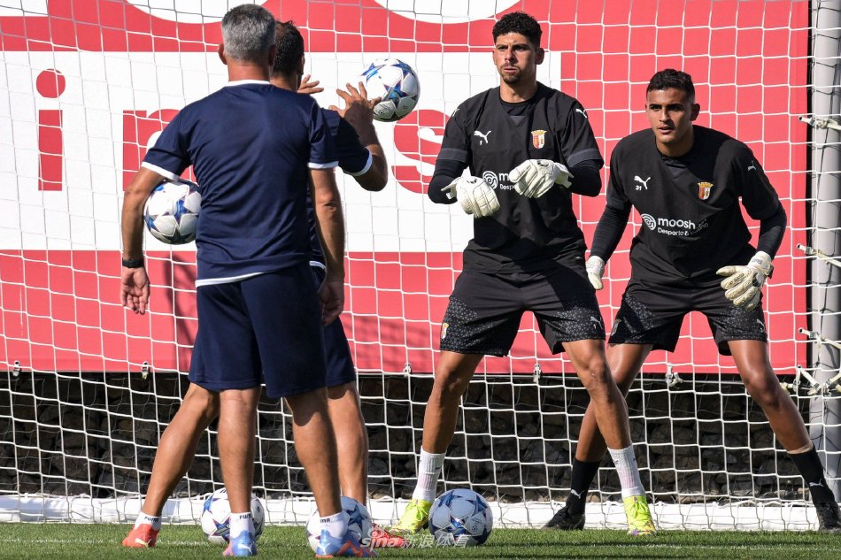 狂飙半场强 狂飙半场强