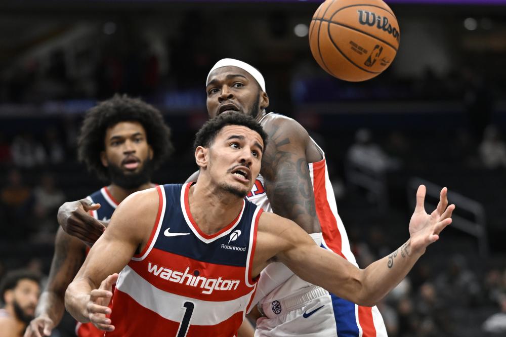 他的身高超 他的身高超