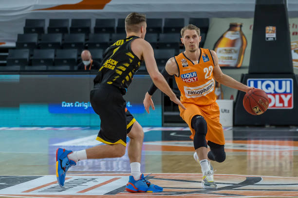 不断追求卓 不断追求卓