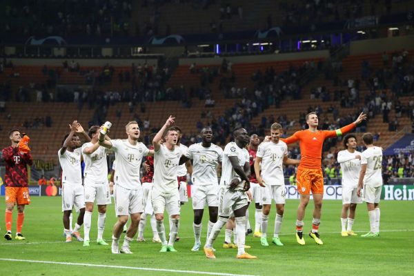 红蓝军团的 红蓝军团的